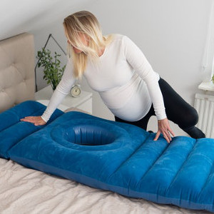 Uppblåsbar madrass - Present till gravid!