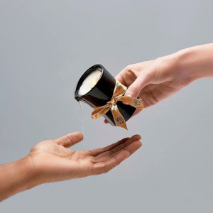 Erotisk present - Doftljus som går att massera med