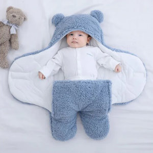 Baby Bear blanket - Julklapp till nyfödd - Julklappstips bebisar