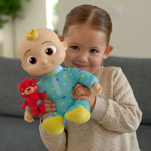 Cocomelon - Sjungande docka - Present till barn från 18 månader - Presenttips