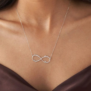 Infinity halsband - Alla hjärtans dag present till flickvän