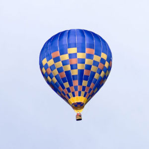 Flyga luftballong - Klassisk bröllopspresent till brudparet