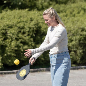 Pickleball - Present till henne