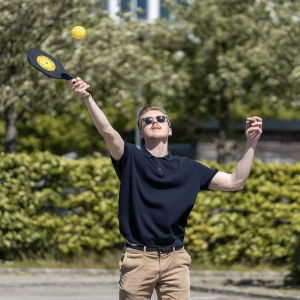 Pickleball - Roligt utomhusspel till kompisgänget